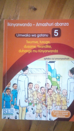 Librarika: IKINYARWANDA. Amashuri Abanza. Umwaka Wa 6. Igitabo Cy ...